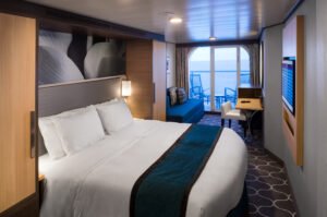 Projects superior ocean view stateroom w/balcony cat. d8
