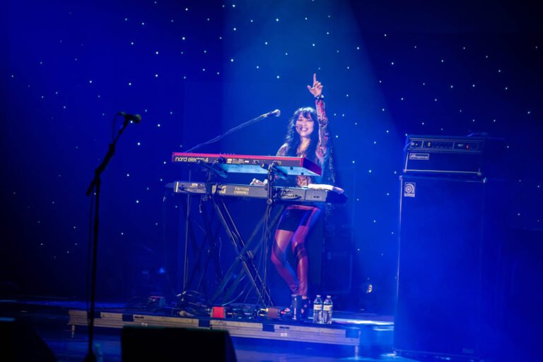 Home 1 music charter pic2.jpg