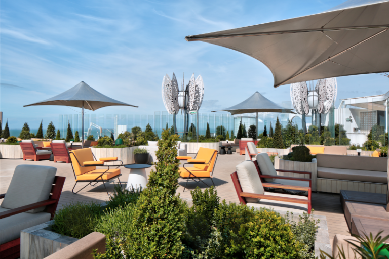 Home cel by rooftop garden 4